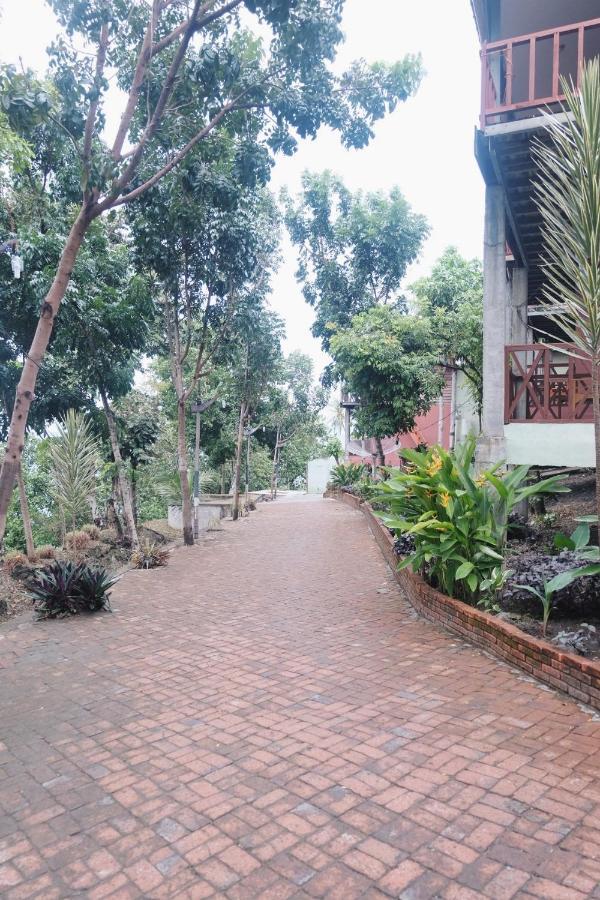 Reddoorz Syariah @ Sumur Tiga Beach Sabang Sabang  Exterior photo